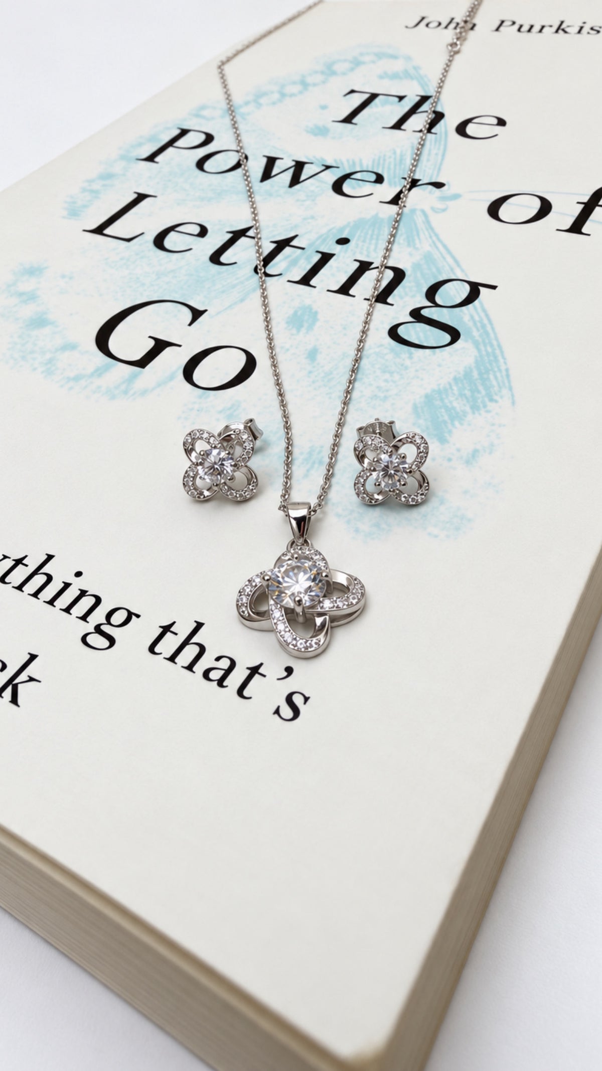 Jana Clover Moissanite Necklace & Stud Earrings Set – 925 Sterling Silver