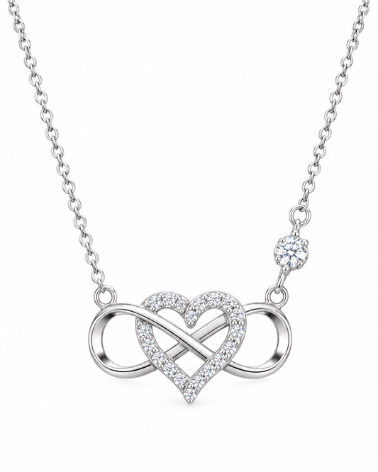 Abad infinity heart necklace close-up, 925 sterling silver, Dubai