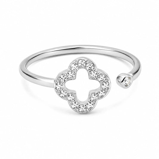 Adjustable four-leaf clover open ring close-up: open four-leaf clover with pavé zircon on an adjustable open band, Dubai