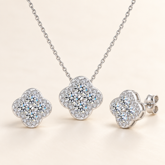Lumière clover moissanite jewellery set close-up: clover moissanite necklace with matching clover studs, Dubai