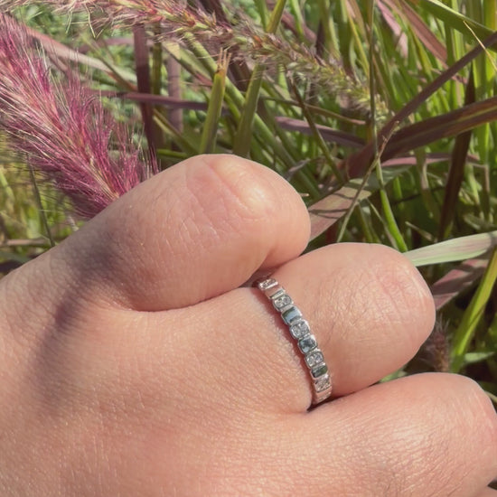 Video of the Cadence alternating CZ bar ring sparkling